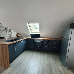 https://charmant-appartement-proche-commerces-et-plages.inbrittany.com