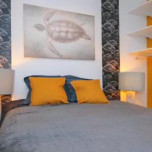  Appartement L'océan, T2 Hypercentre Chic Et Cosy, Wifi Par Sovalfi